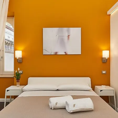Donna Teresa Lecce