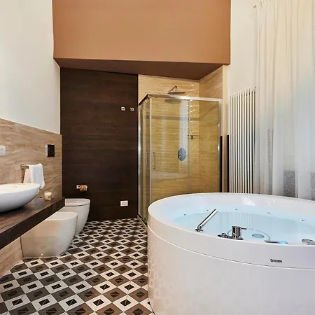 Bed and Breakfast Donna Teresa Λέτσε