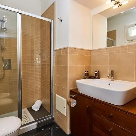 Donna Teresa Bed and Breakfast 4*
